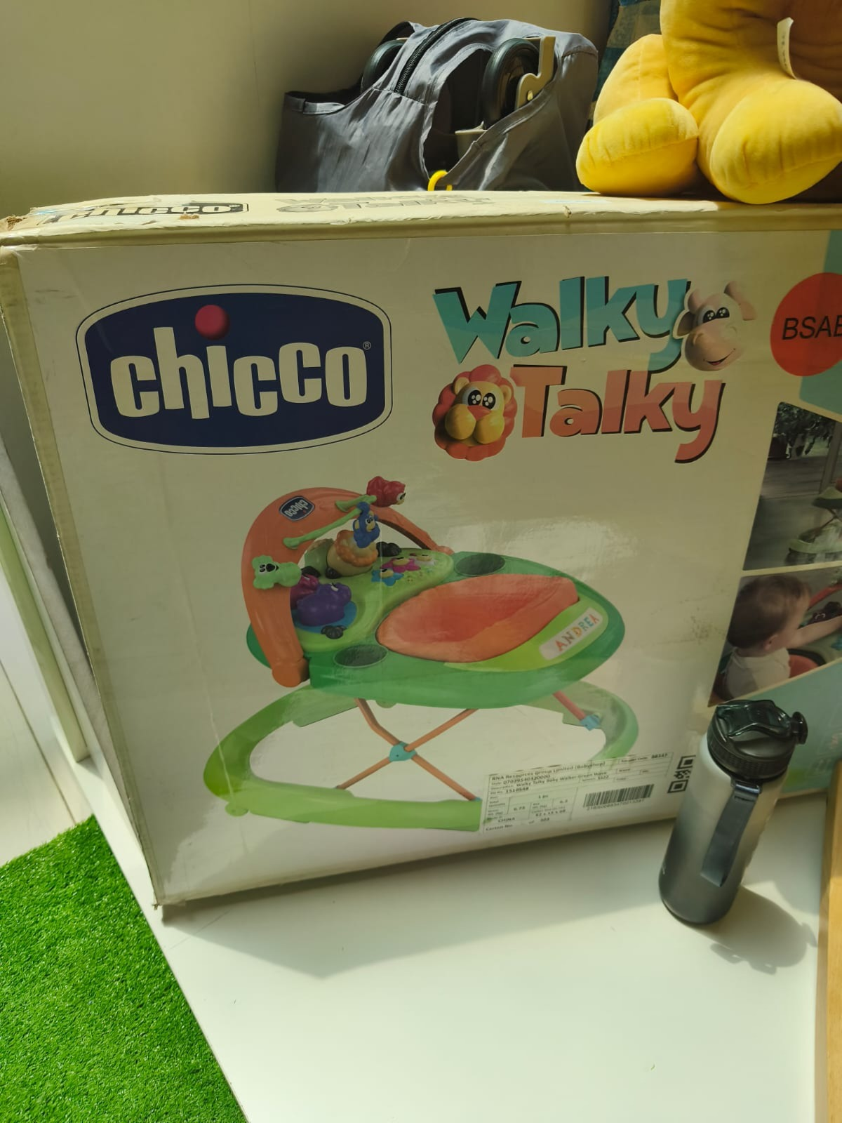 Chicco baby walker