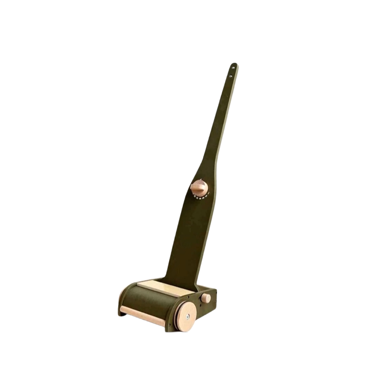 Wooden Magnetic Vacuum Toy